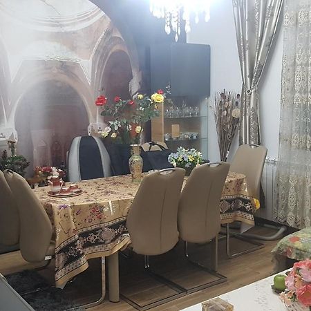 Casa Cojanu Hotell Petroşani Exteriör bild