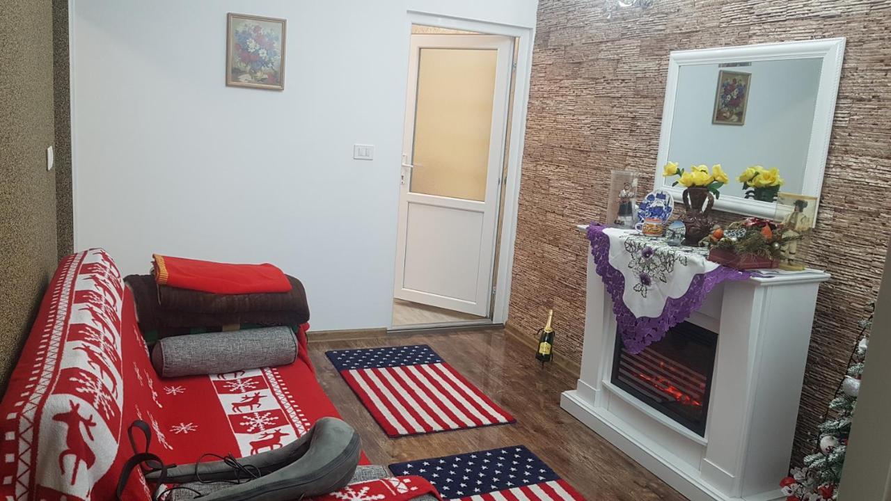 Casa Cojanu Hotell Petroşani Exteriör bild