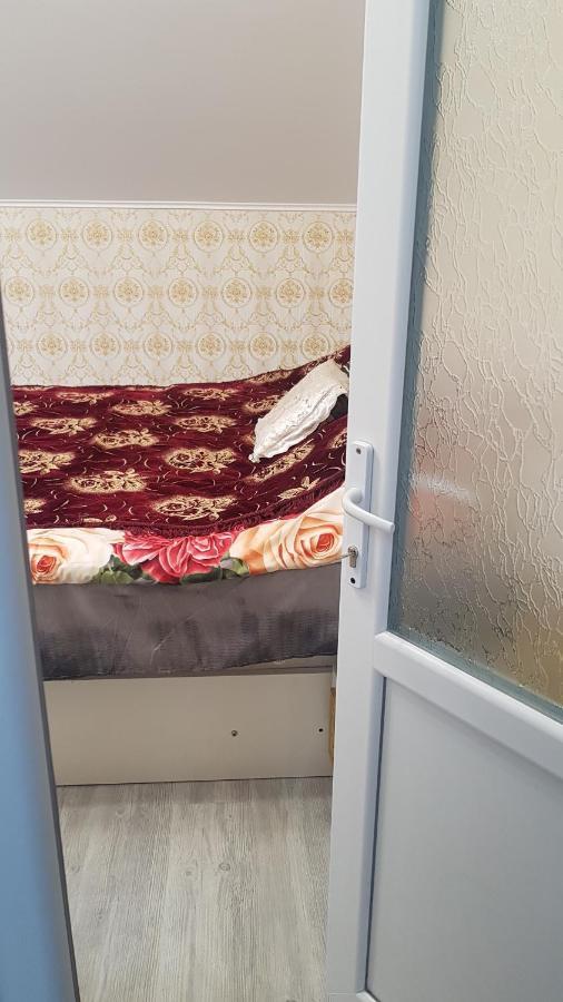 Casa Cojanu Hotell Petroşani Exteriör bild